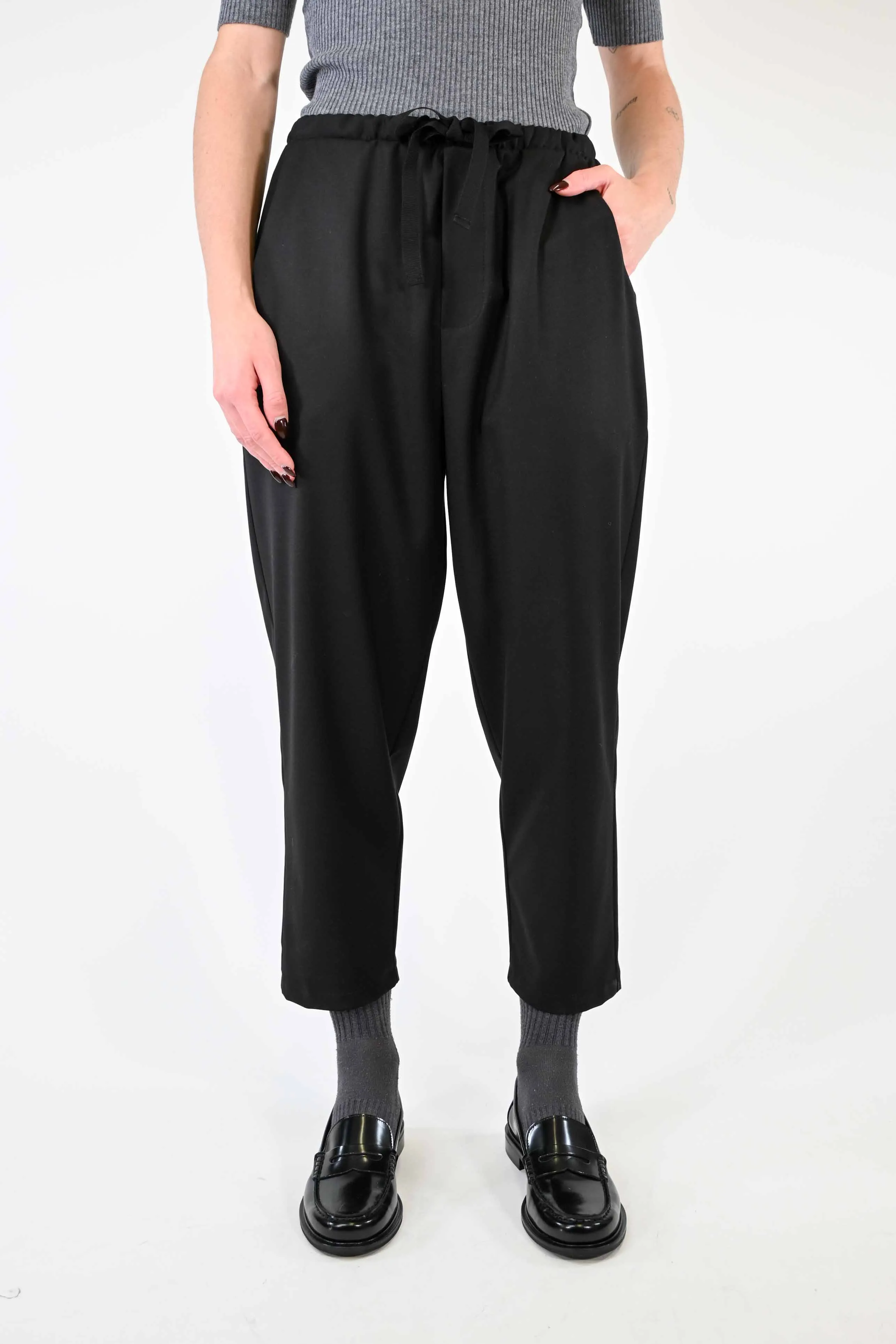 PANTALONE CON COULISSE IN POLIVISCOSA NERO