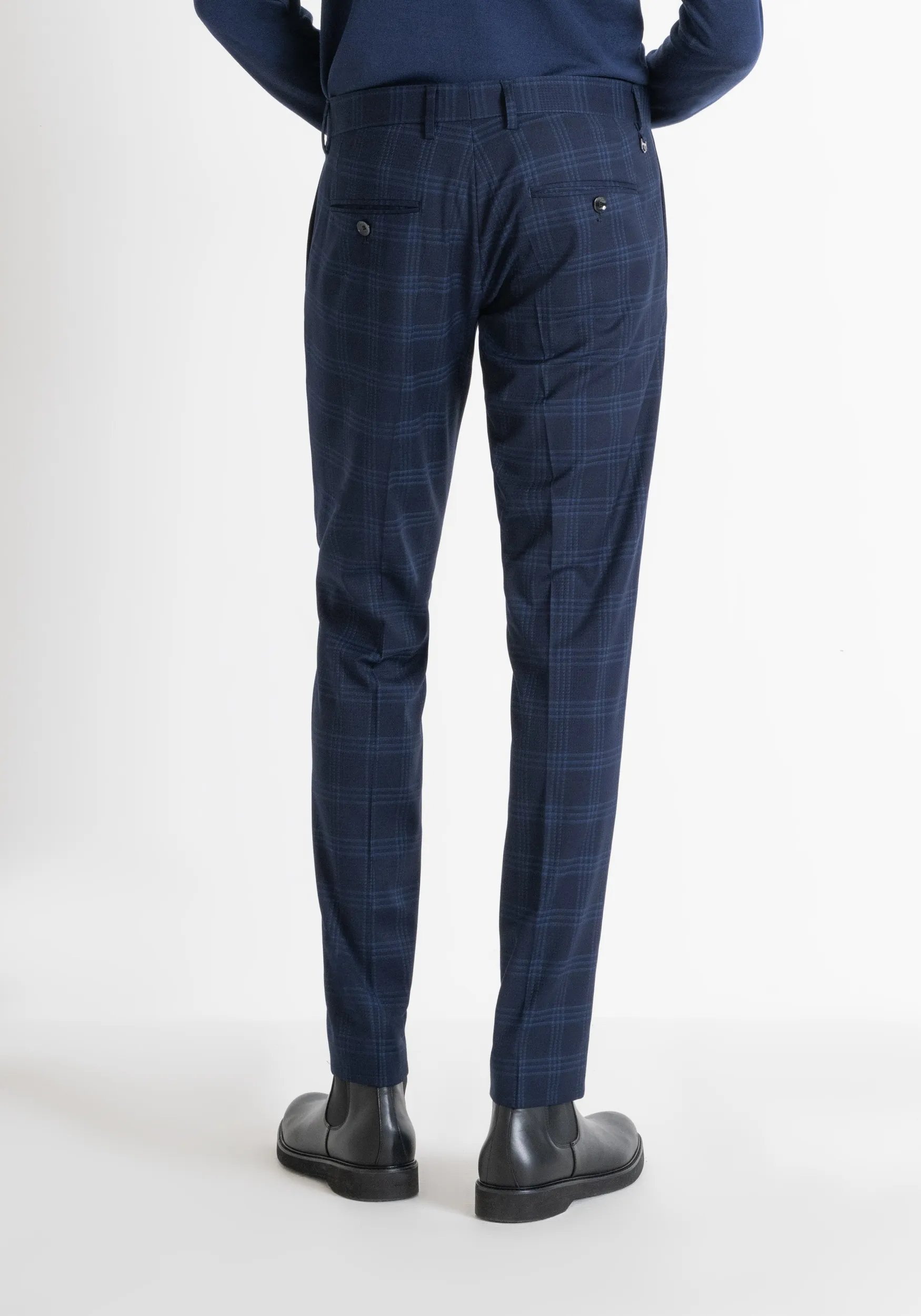 PANTALONI 